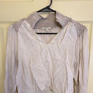 EARTHBOUND Cream Textured Collar Blouse